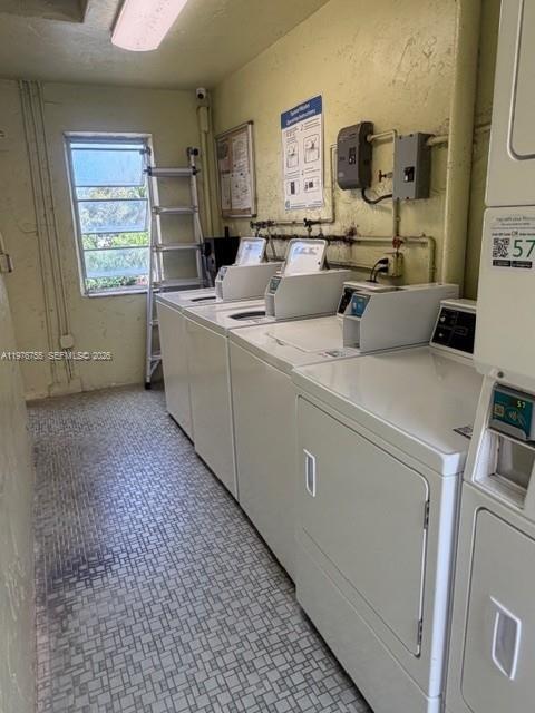 POINT BAY NORTH CONDO - Residential Lease