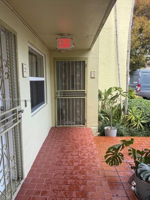 POINT BAY NORTH CONDO - Residential Lease