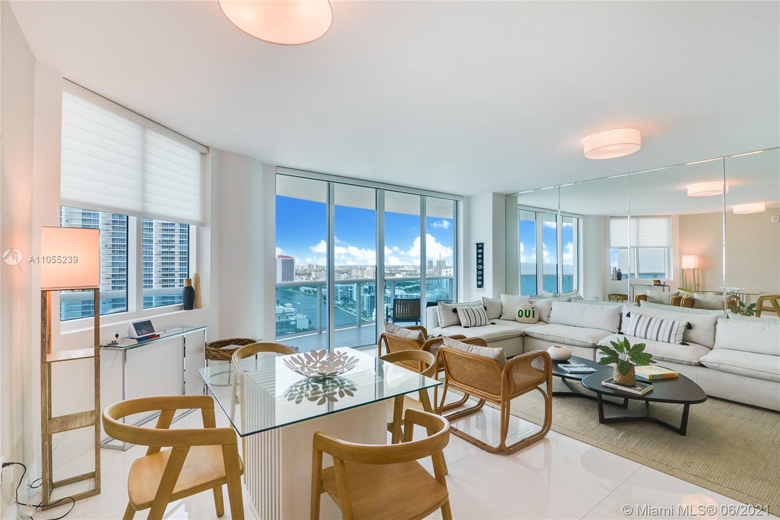 2711 HOLLYWOOD BEACH COND - Residential Lease