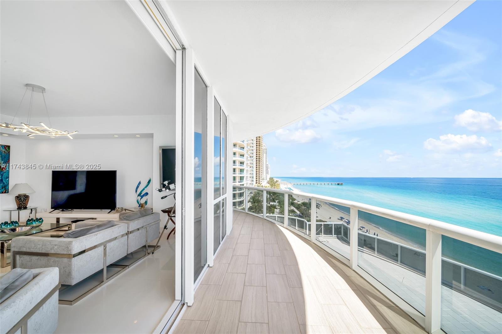 TDR TOWER I CONDO - Residential