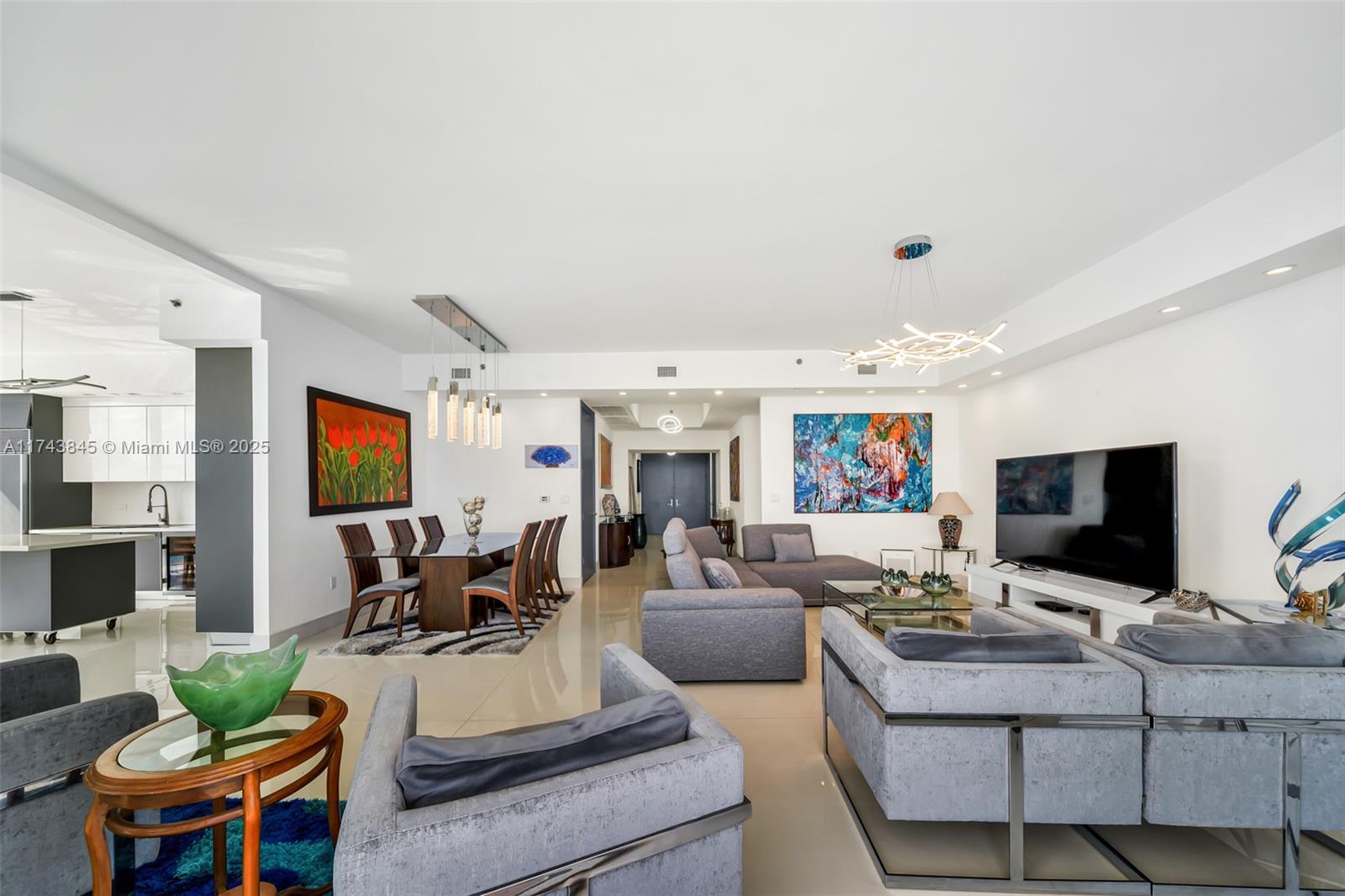 TDR TOWER I CONDO - Residential