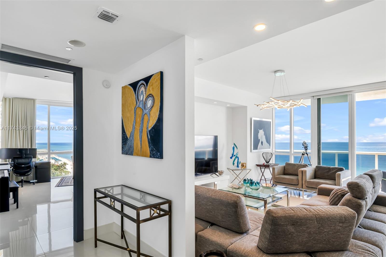 TDR TOWER I CONDO - Residential