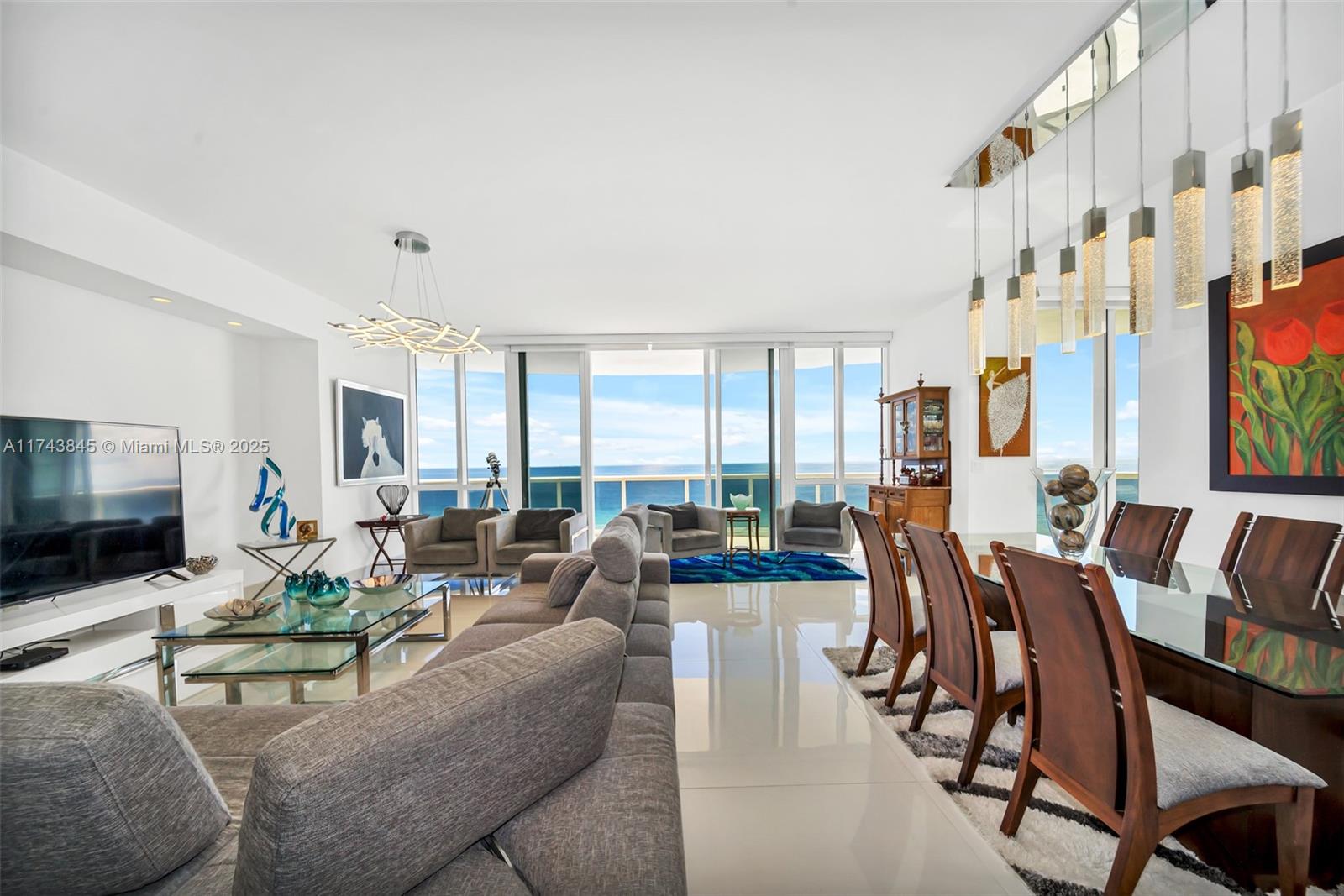 TDR TOWER I CONDO - Residential