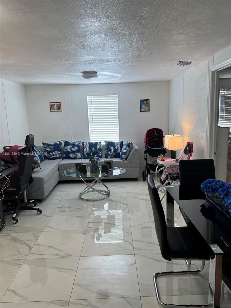 EVERGLADES SUGAR & LAND C - Residential