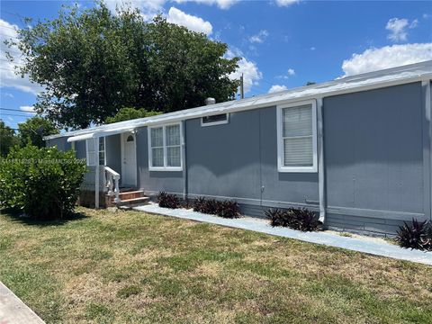 Miami-Dade County Mobile Homes for sale 19 20016 NW 56 Ave Miami Gardens FL 33055
