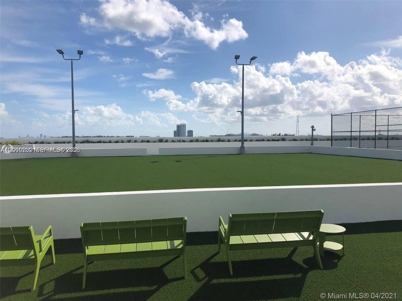 16385 Biscayne Blvd 3019