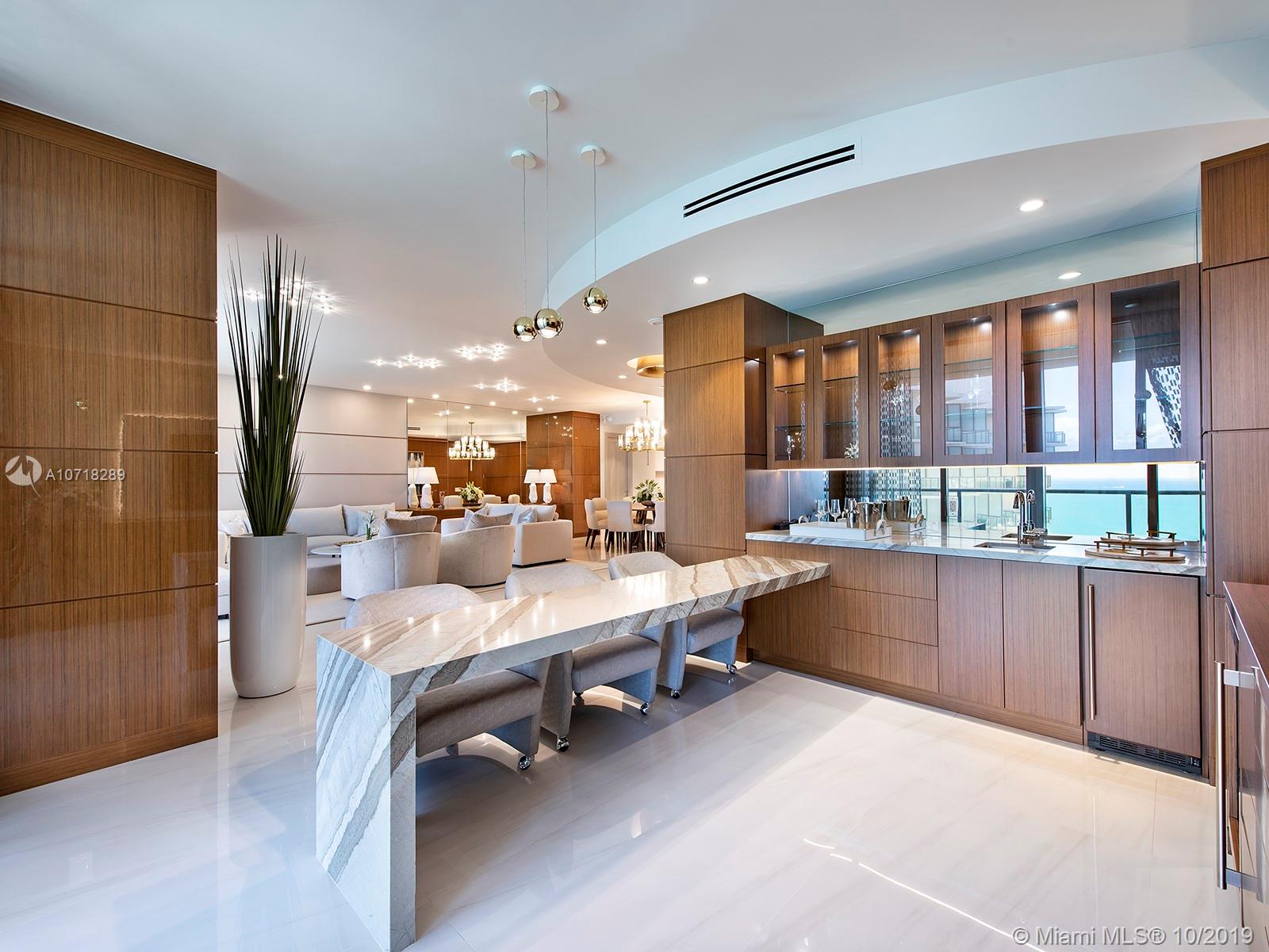 St Regis Bal Harbour - Residential