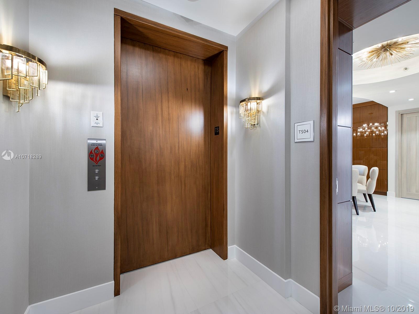 St Regis Bal Harbour - Residential