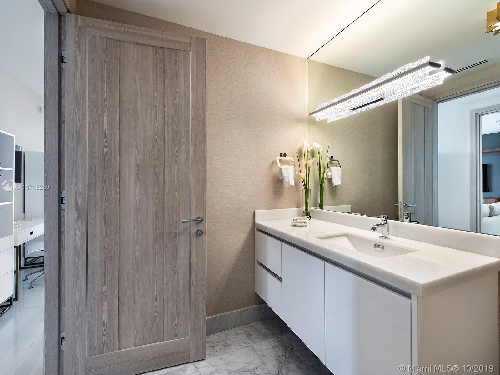 St Regis Bal Harbour - Residential