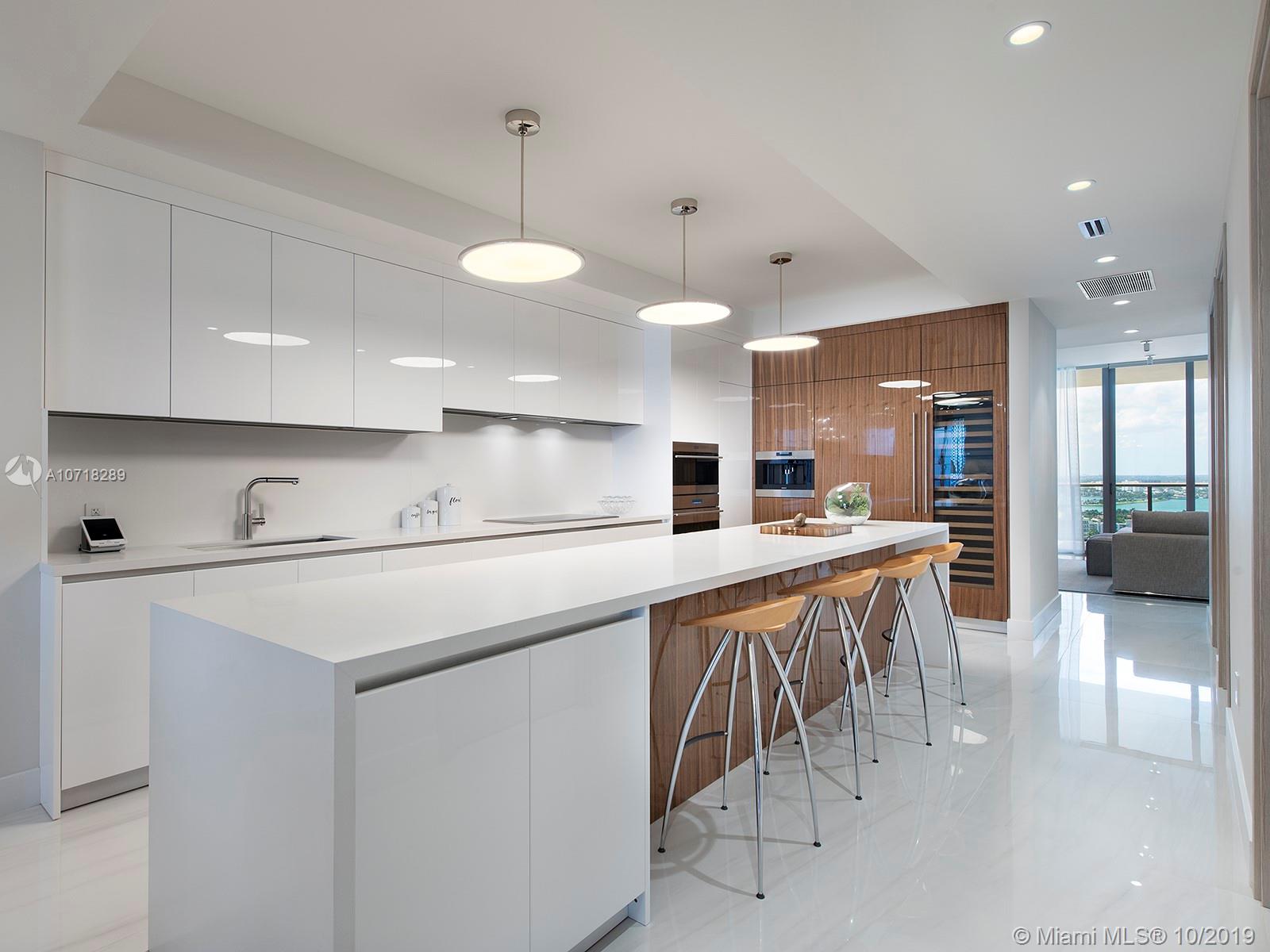 St Regis Bal Harbour - Residential