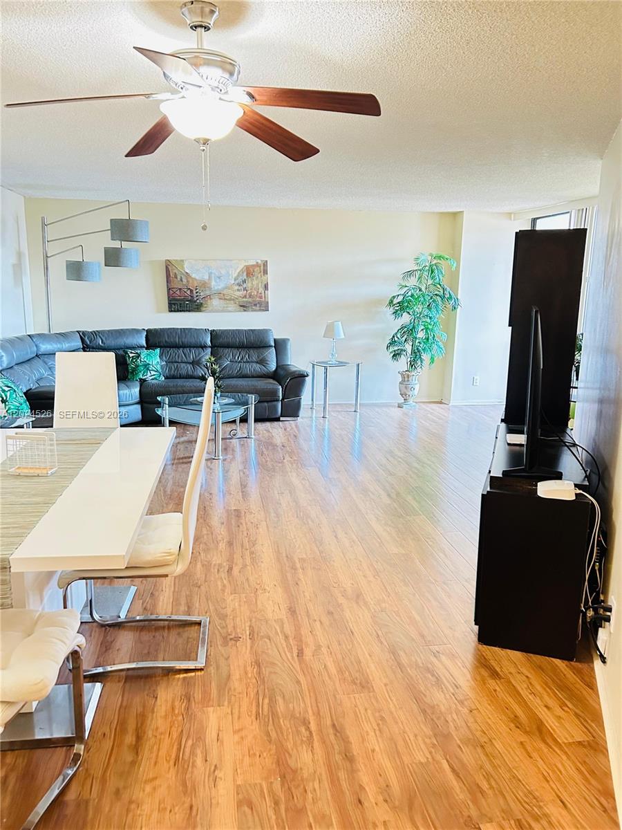 OCEANVIEW PARK CONDO - Residential Lease
