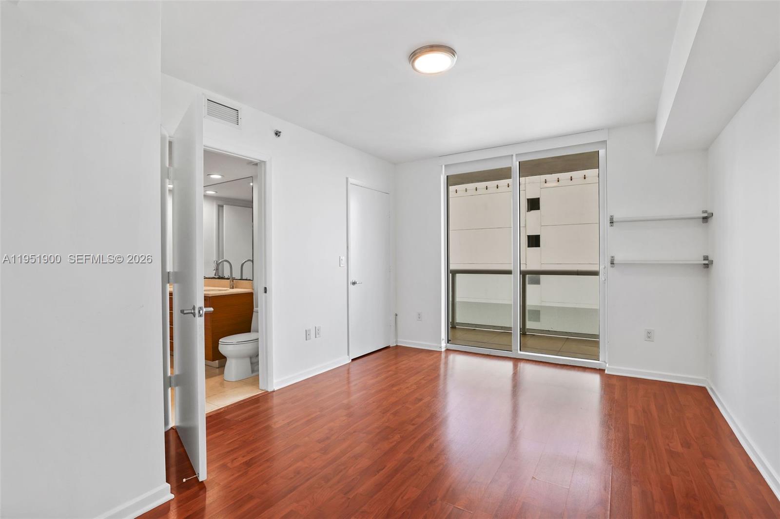 50 BISCAYNE CONDO - Residential