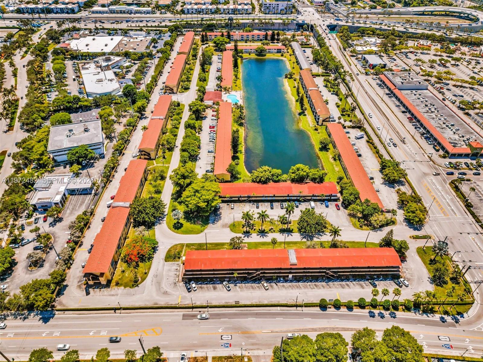 BISC LAKE GARDENS CONDO N - Residential Lease