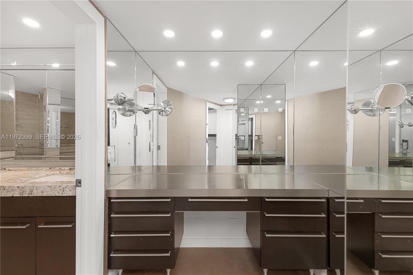 FIFTY SIX-SIXTY COLLINS A - Residential