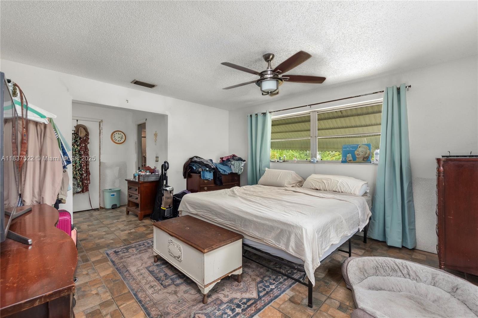 NORTH FORT MYERS - Residential