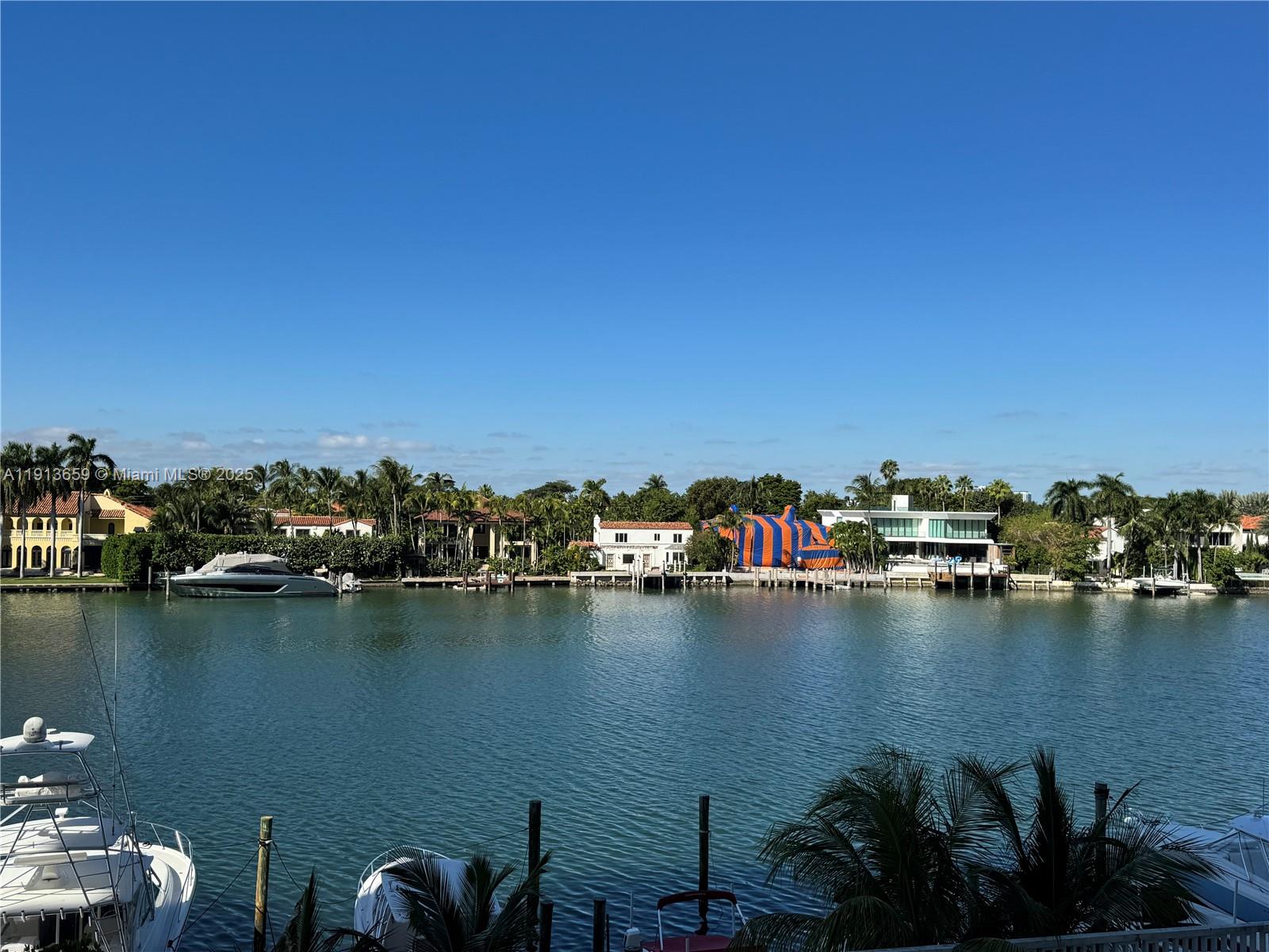 5600 CONDO - Residential Lease