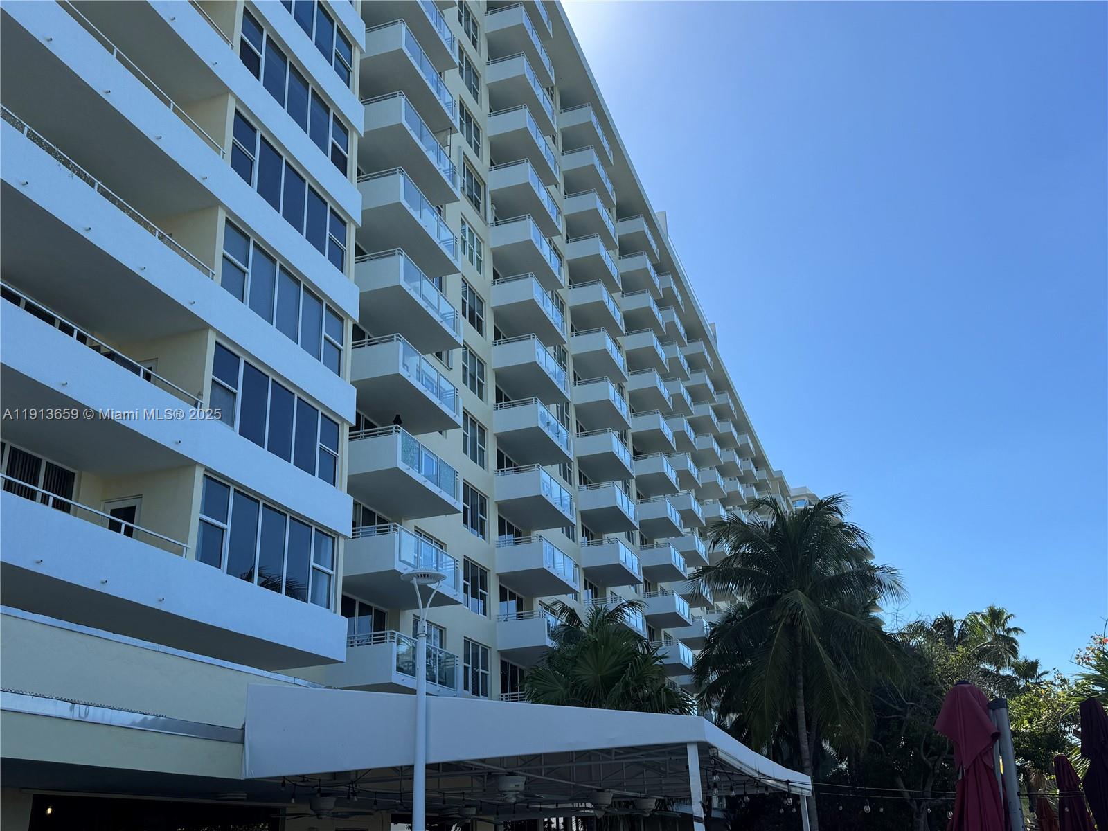 5600 CONDO - Residential Lease