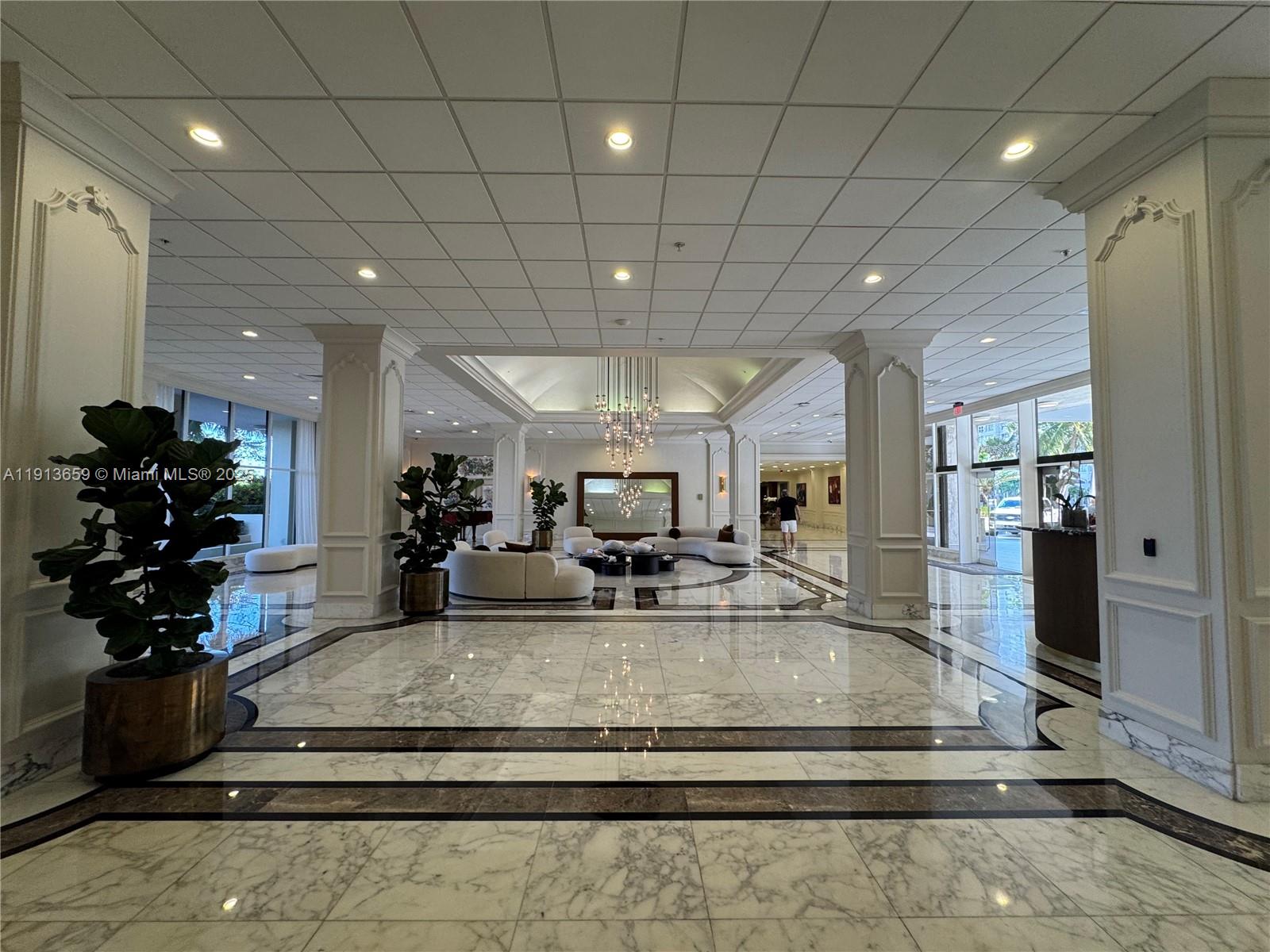 5600 CONDO - Residential Lease