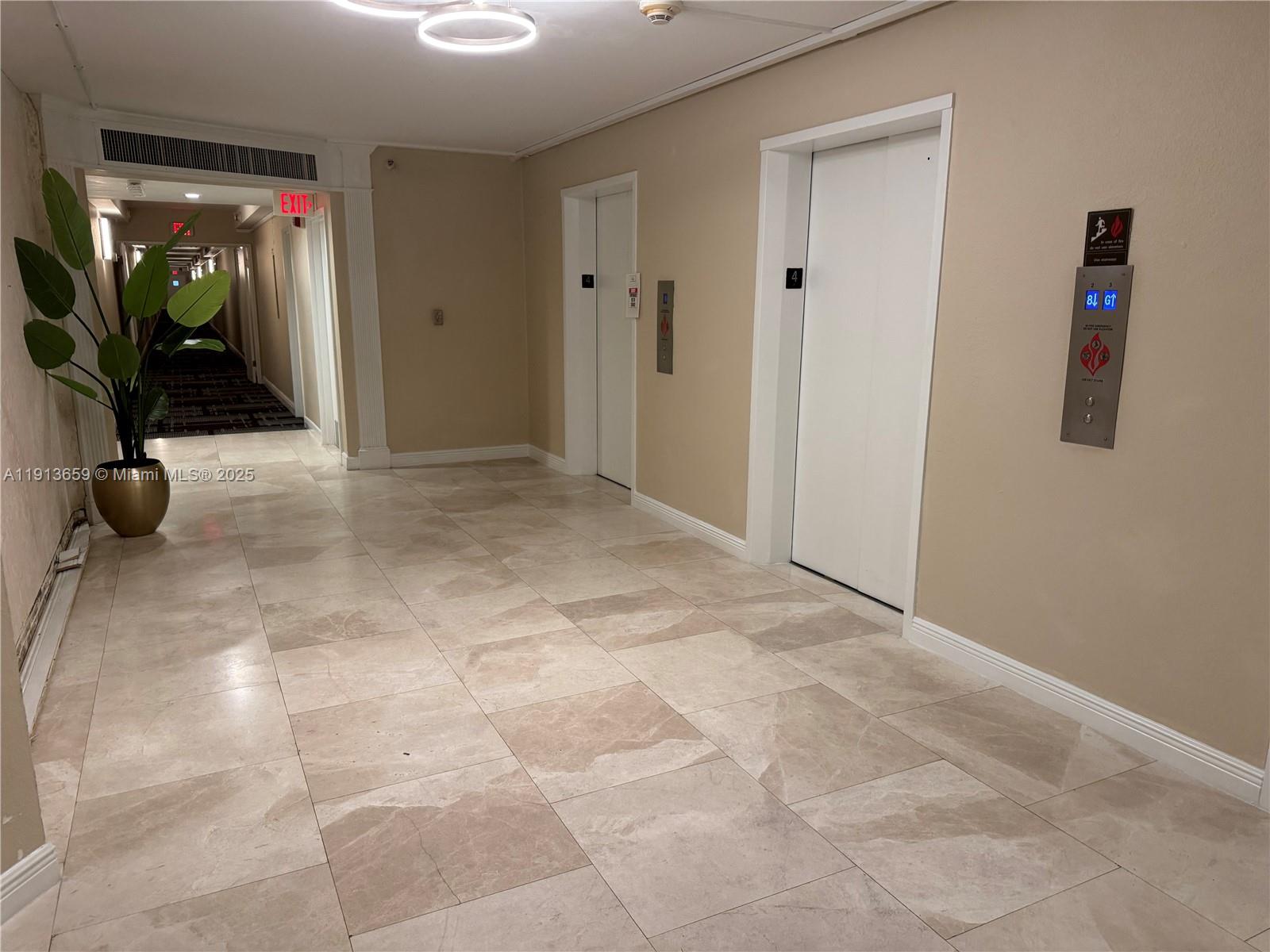 5600 CONDO - Residential Lease