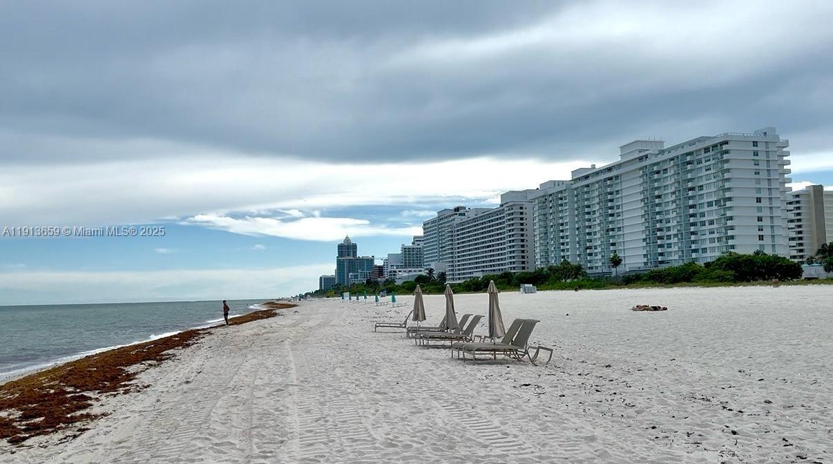 5600 CONDO - Residential Lease