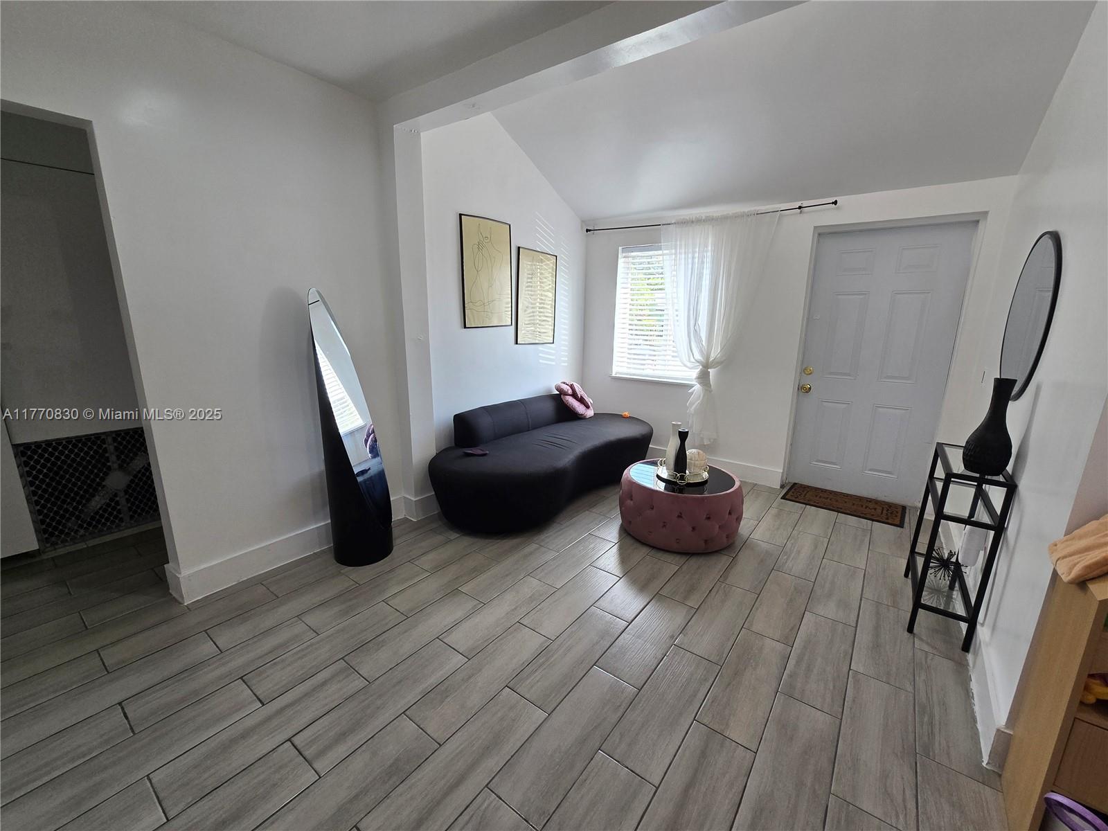 SEVENTH AVE PARK - Residential