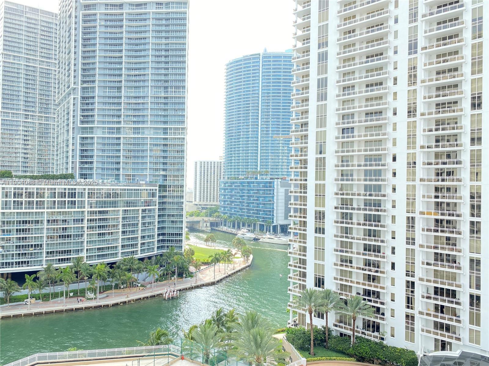 COURTS BRICKELL KEY CONDO - Residential Lease