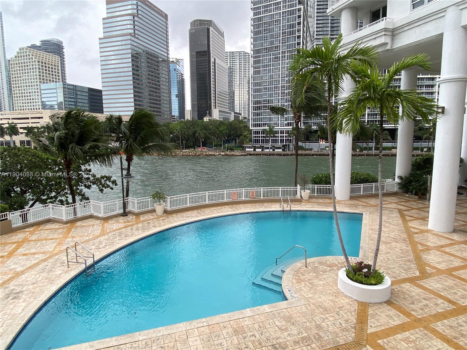 COURTS BRICKELL KEY CONDO - Residential Lease