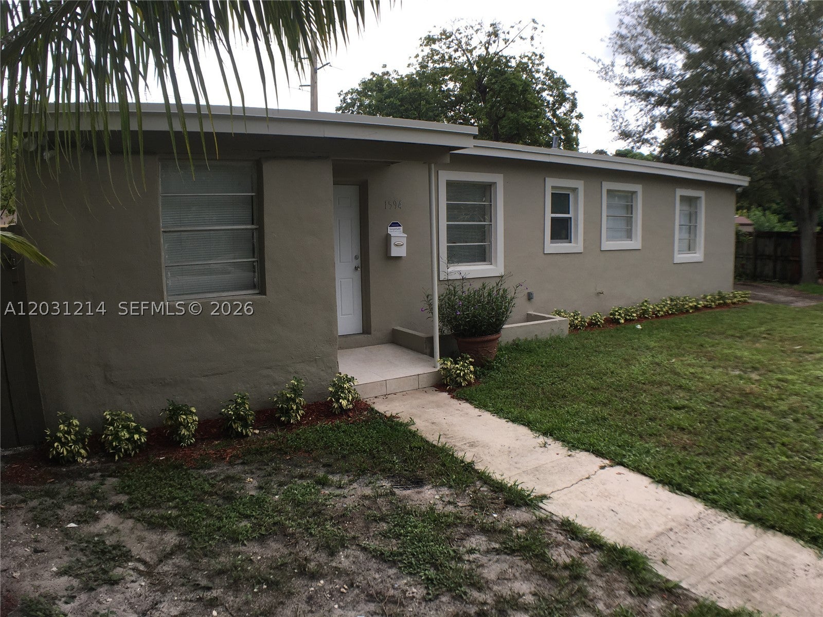 1594 NE 155th Ter, North Miami Beach FL 33162