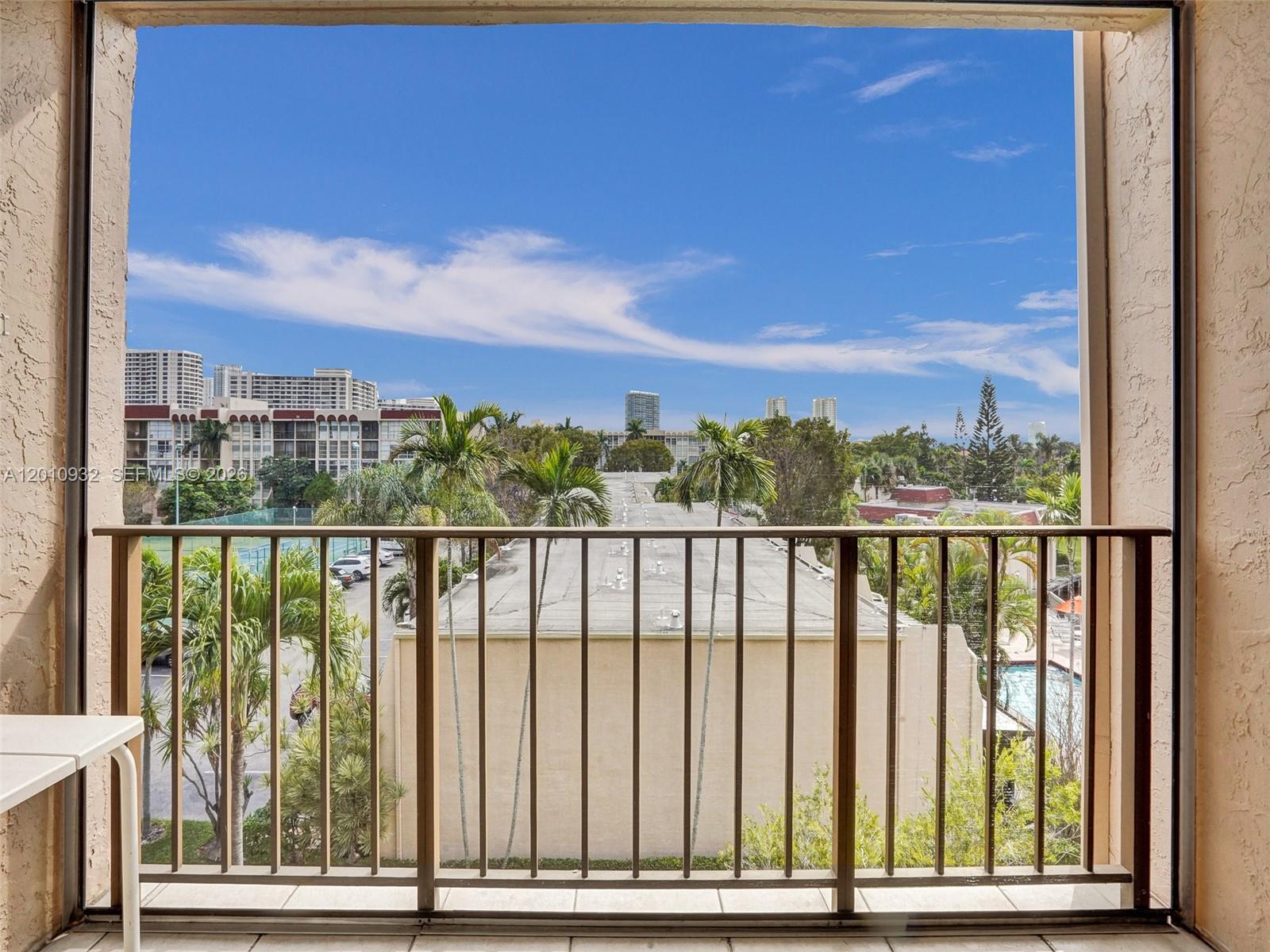 2001 Atlantic Shores Blvd 419