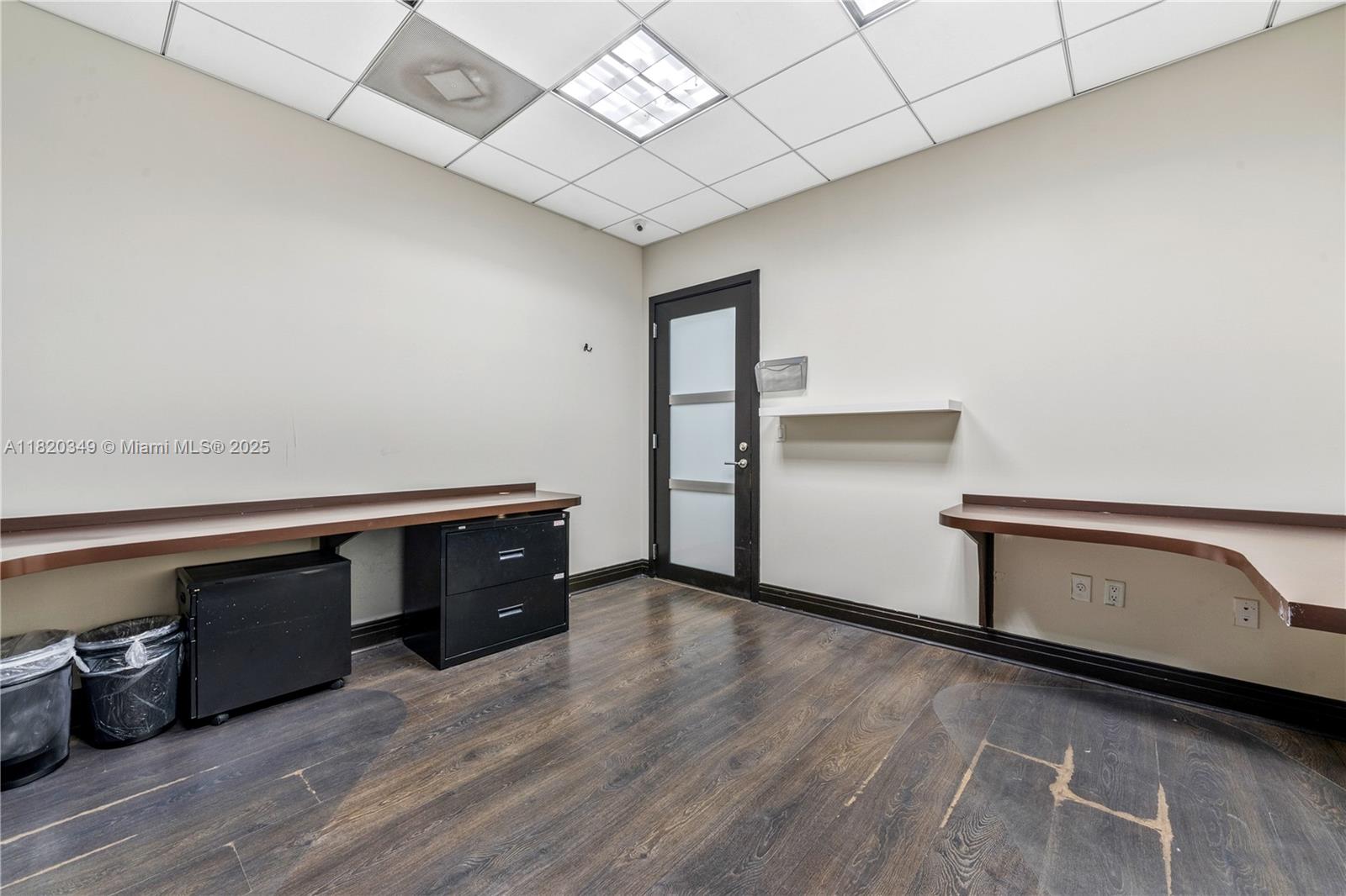 3850 Bird Rd 1003