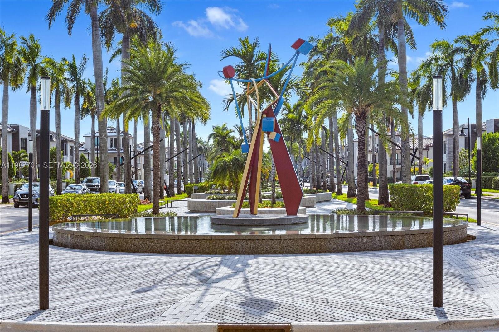 DOWNTOWN DORAL SOUTH PHAS - Residential