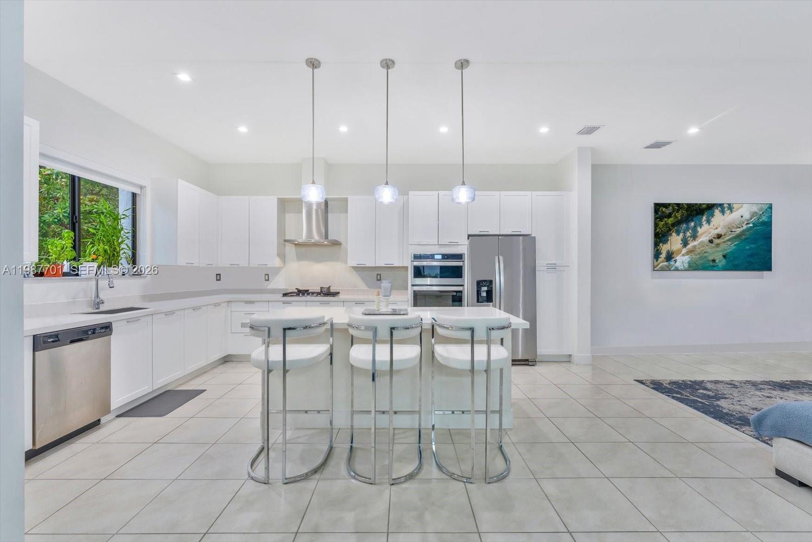 DOWNTOWN DORAL SOUTH PHAS - Residential