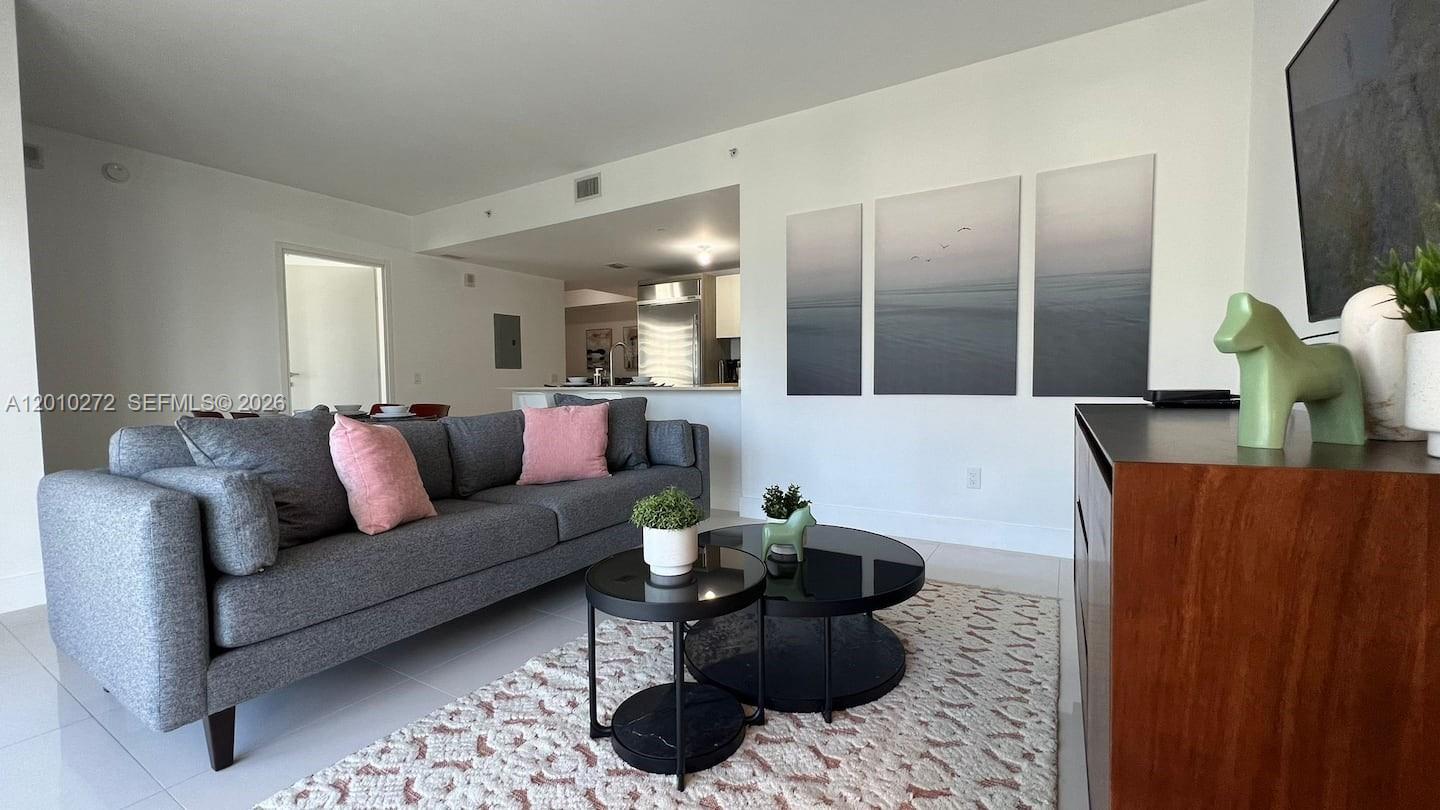 1300 Brickell Bay Dr 3400