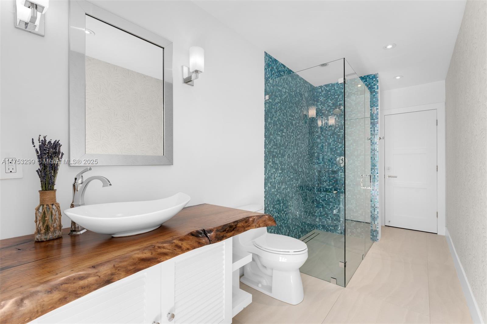 RIDGELINE ESTATES - Residential