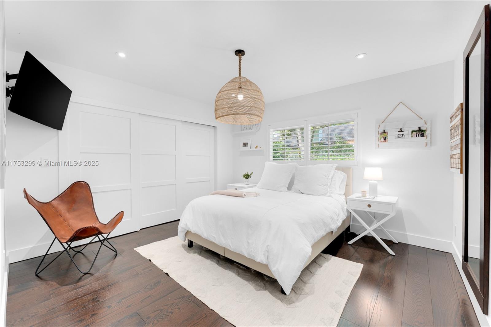 RIDGELINE ESTATES - Residential