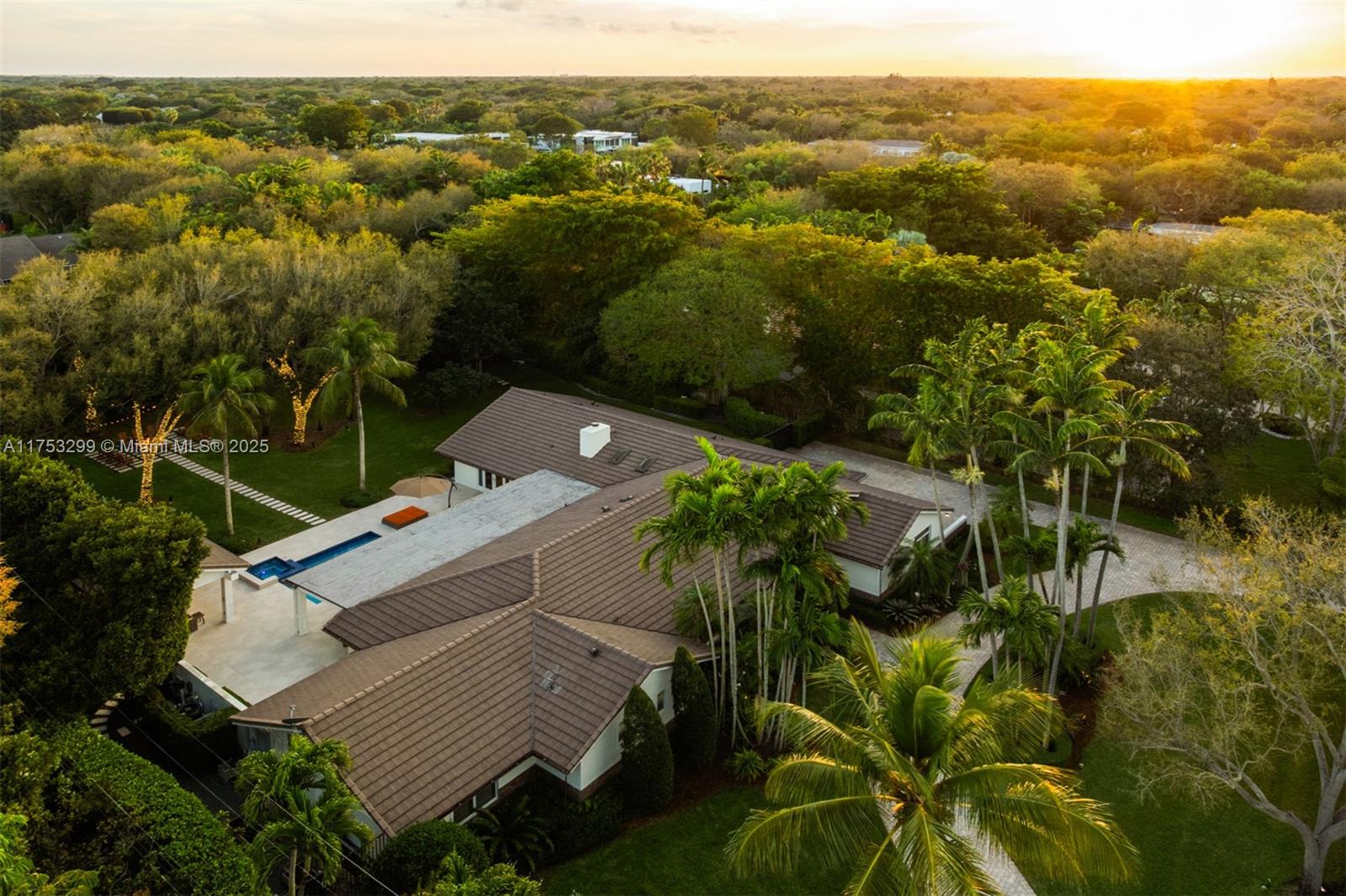 RIDGELINE ESTATES - Residential