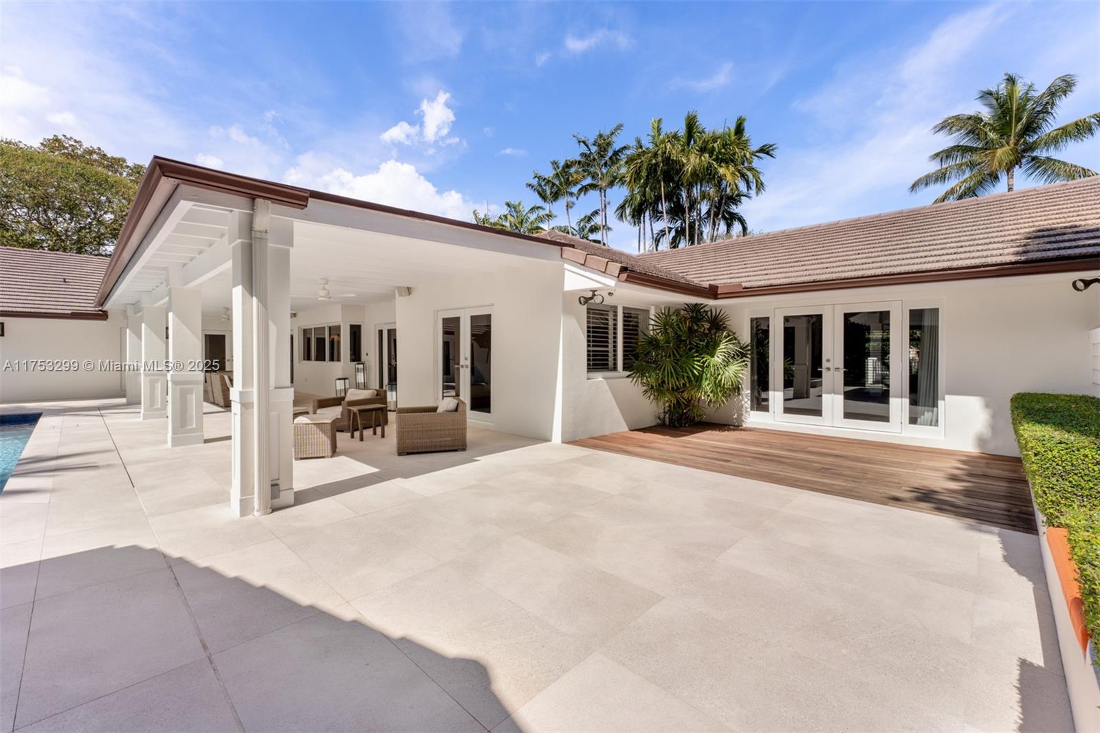 RIDGELINE ESTATES - Residential