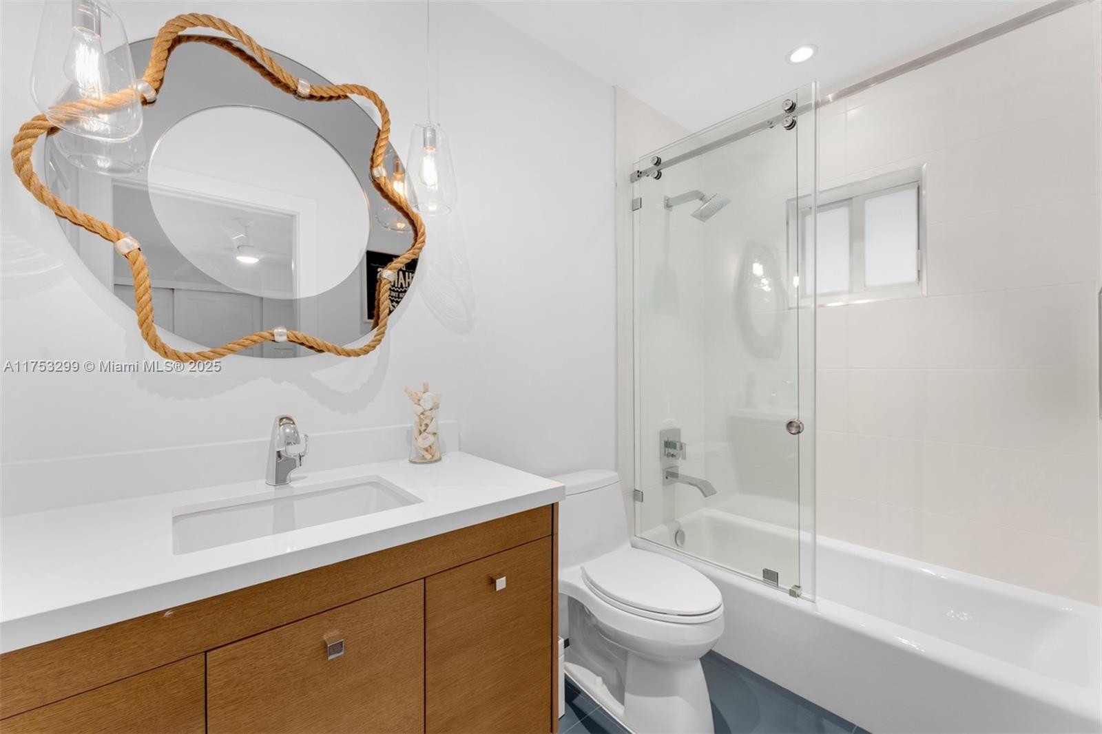 RIDGELINE ESTATES - Residential