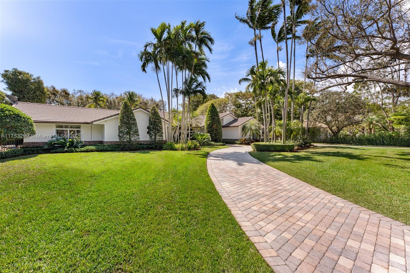 RIDGELINE ESTATES - Residential