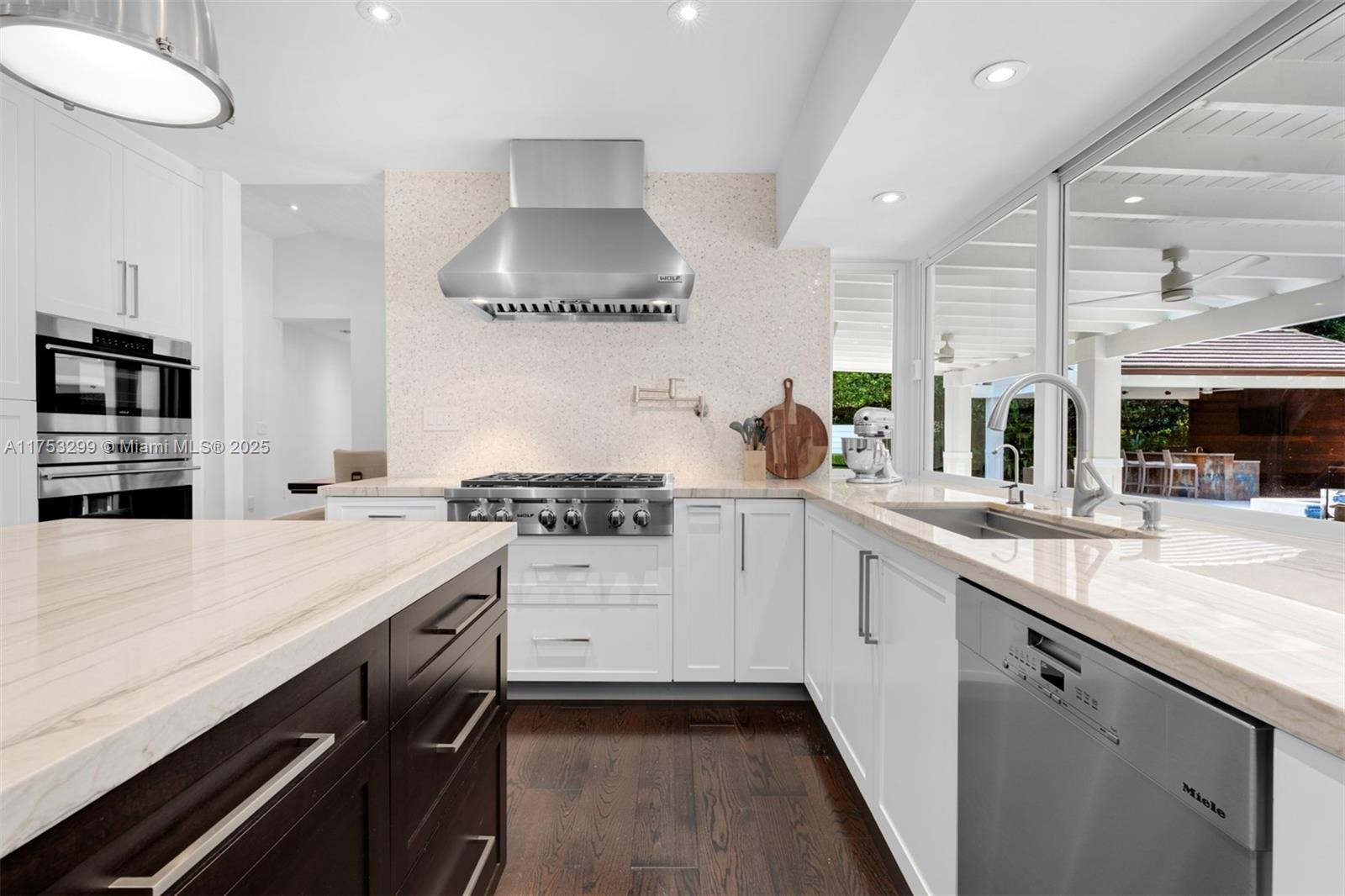 RIDGELINE ESTATES - Residential