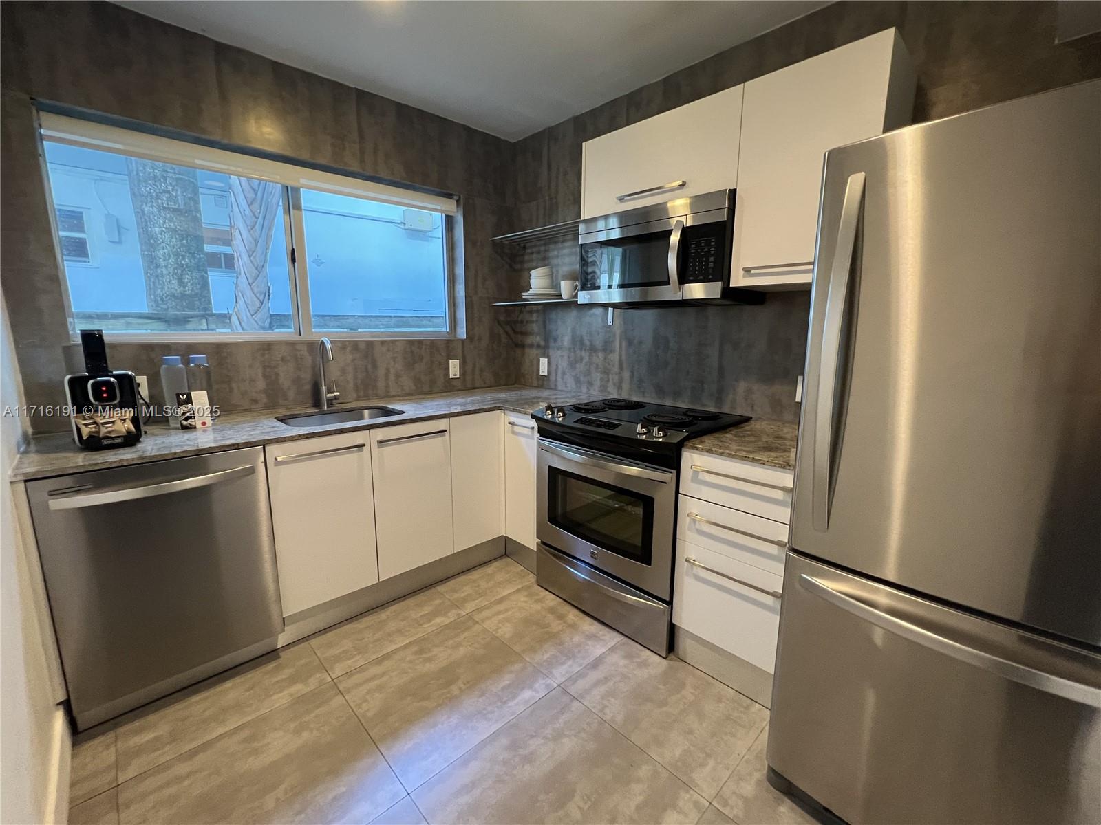 1818 MERIDIAN HOUSE CONDO - Residential