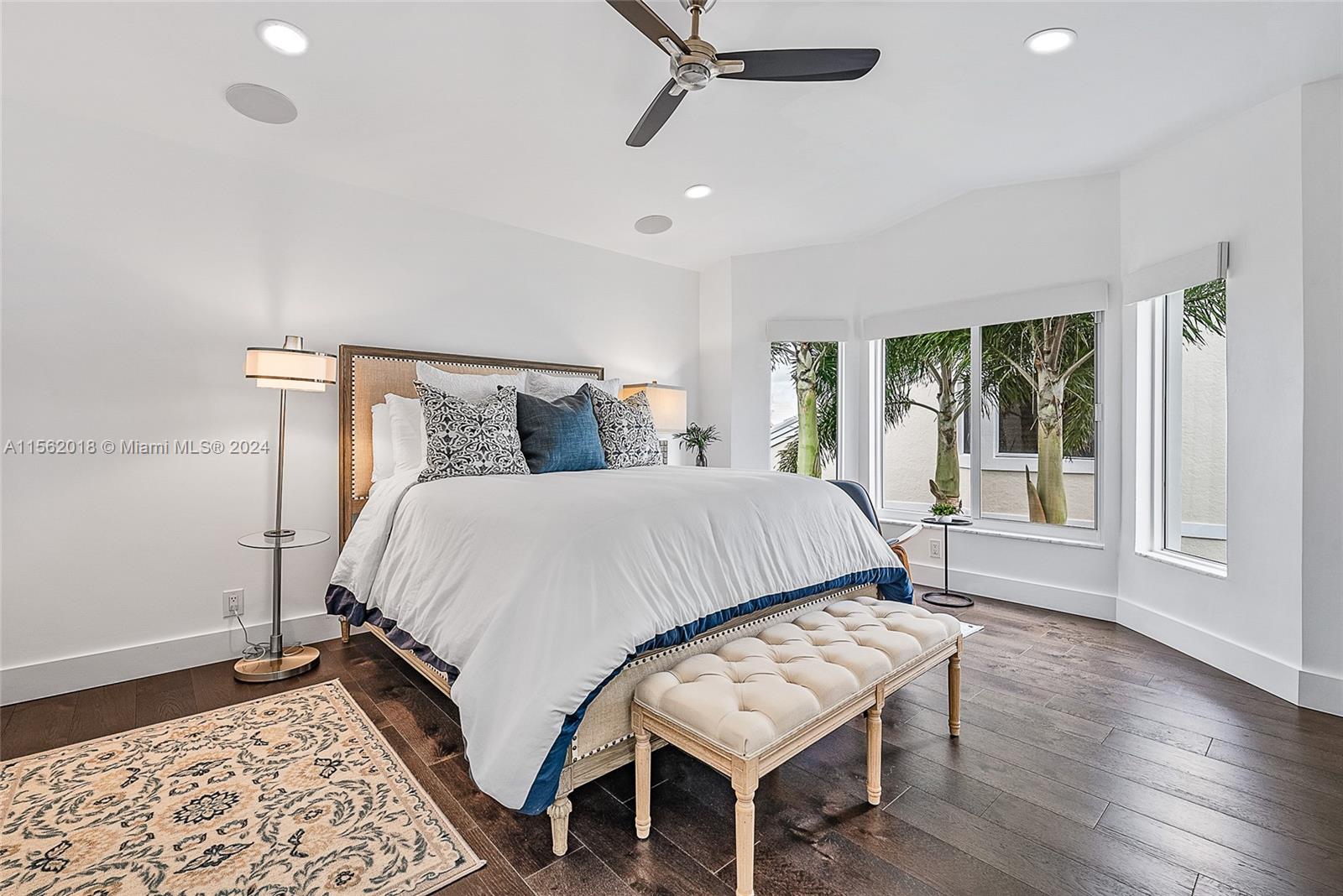 Admirals Cove - Residential