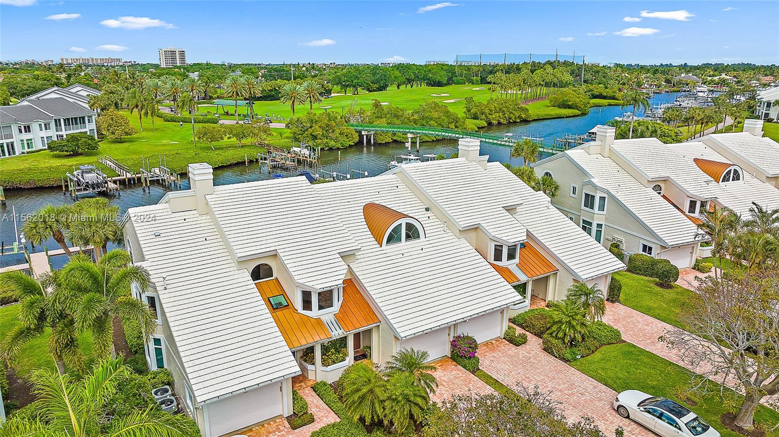 Admirals Cove - Residential