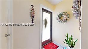 LARO GALLOWAY VILLAS COND - Residential