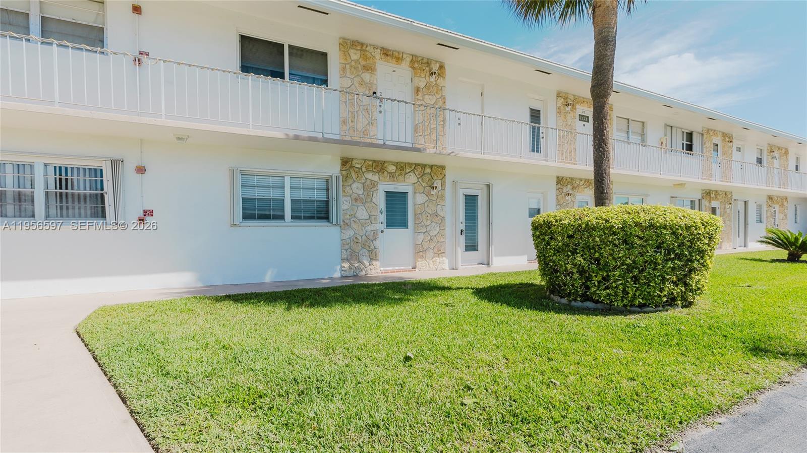 301 S Golf Blvd 172