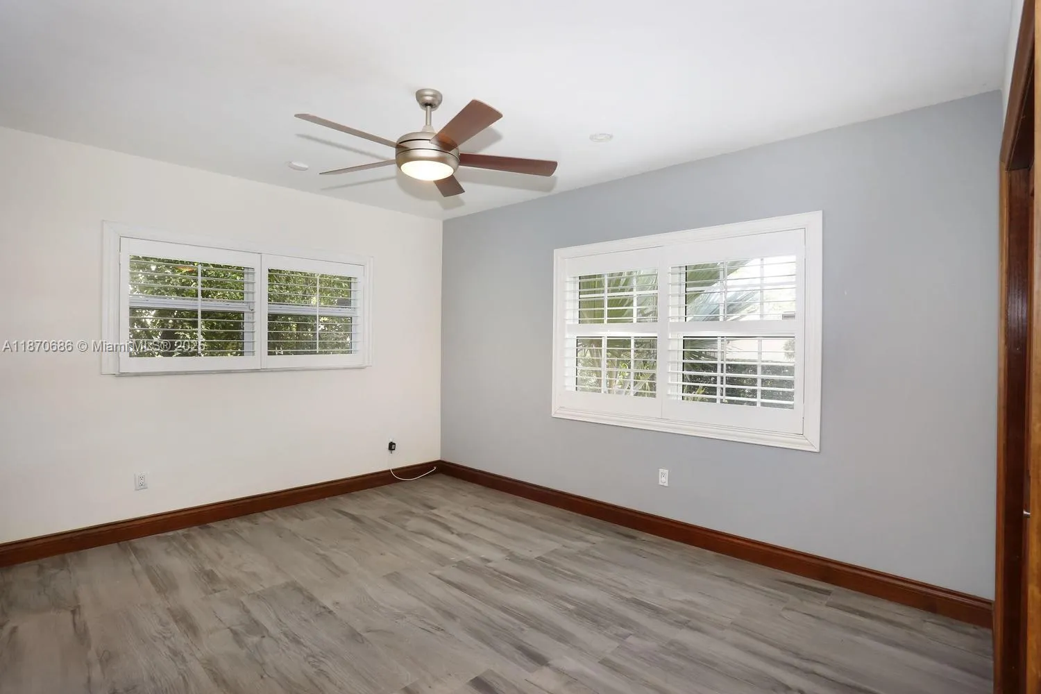 Coral Gables, Florida 33146, United States, 4 Bedrooms Bedrooms, ,3 BathroomsBathrooms,Residential,Active,201877