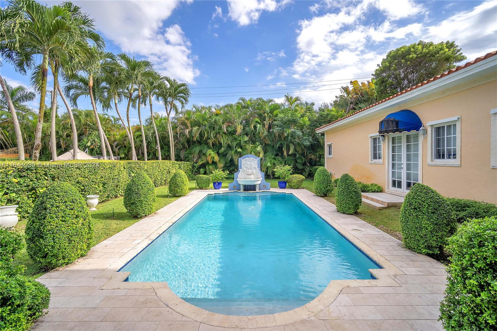 CORAL GABLES SEC E - Residential