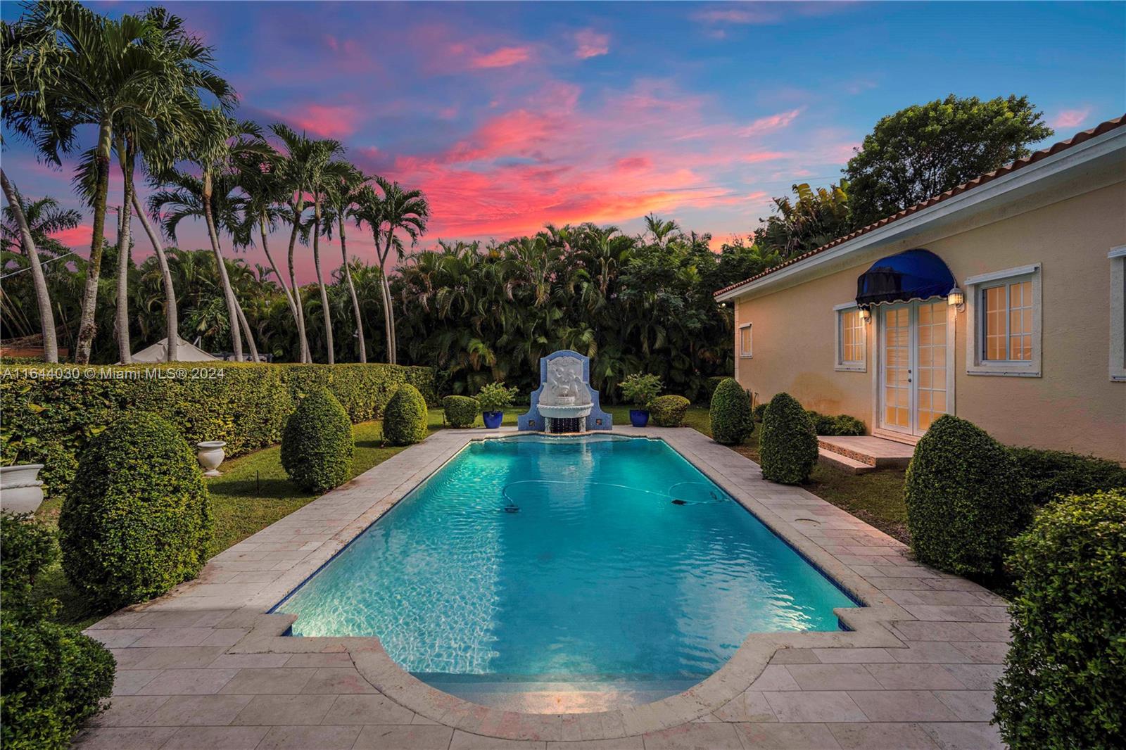 CORAL GABLES SEC E - Residential