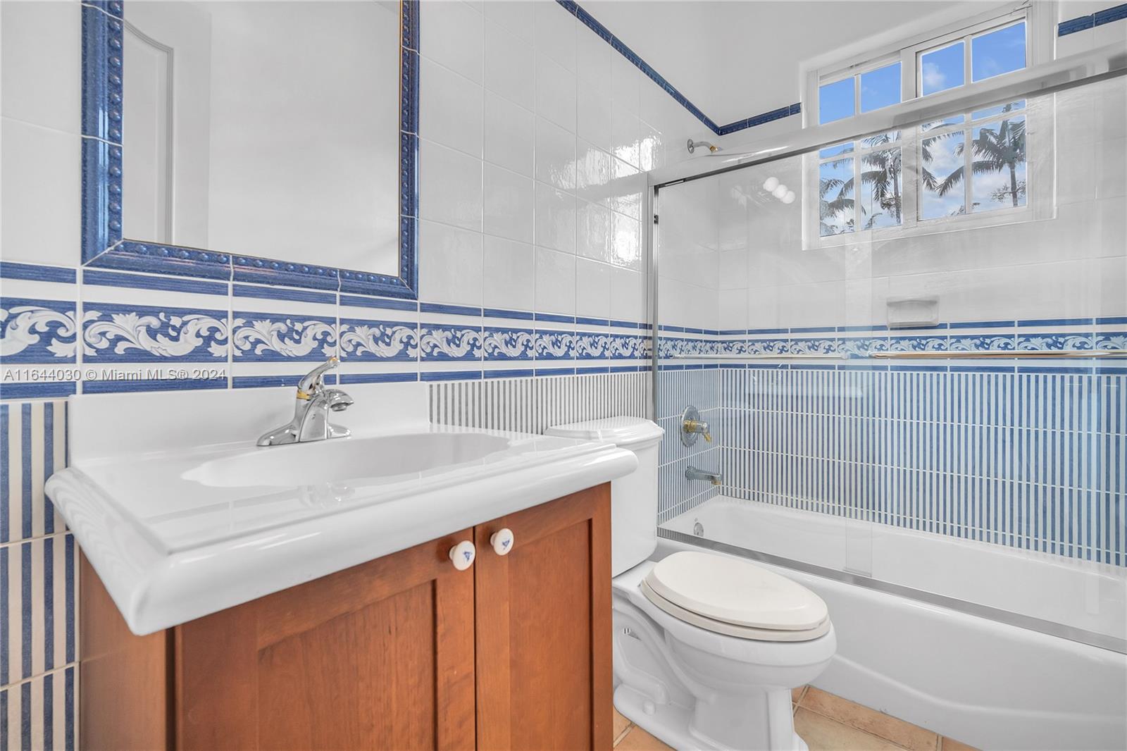 CORAL GABLES SEC E - Residential