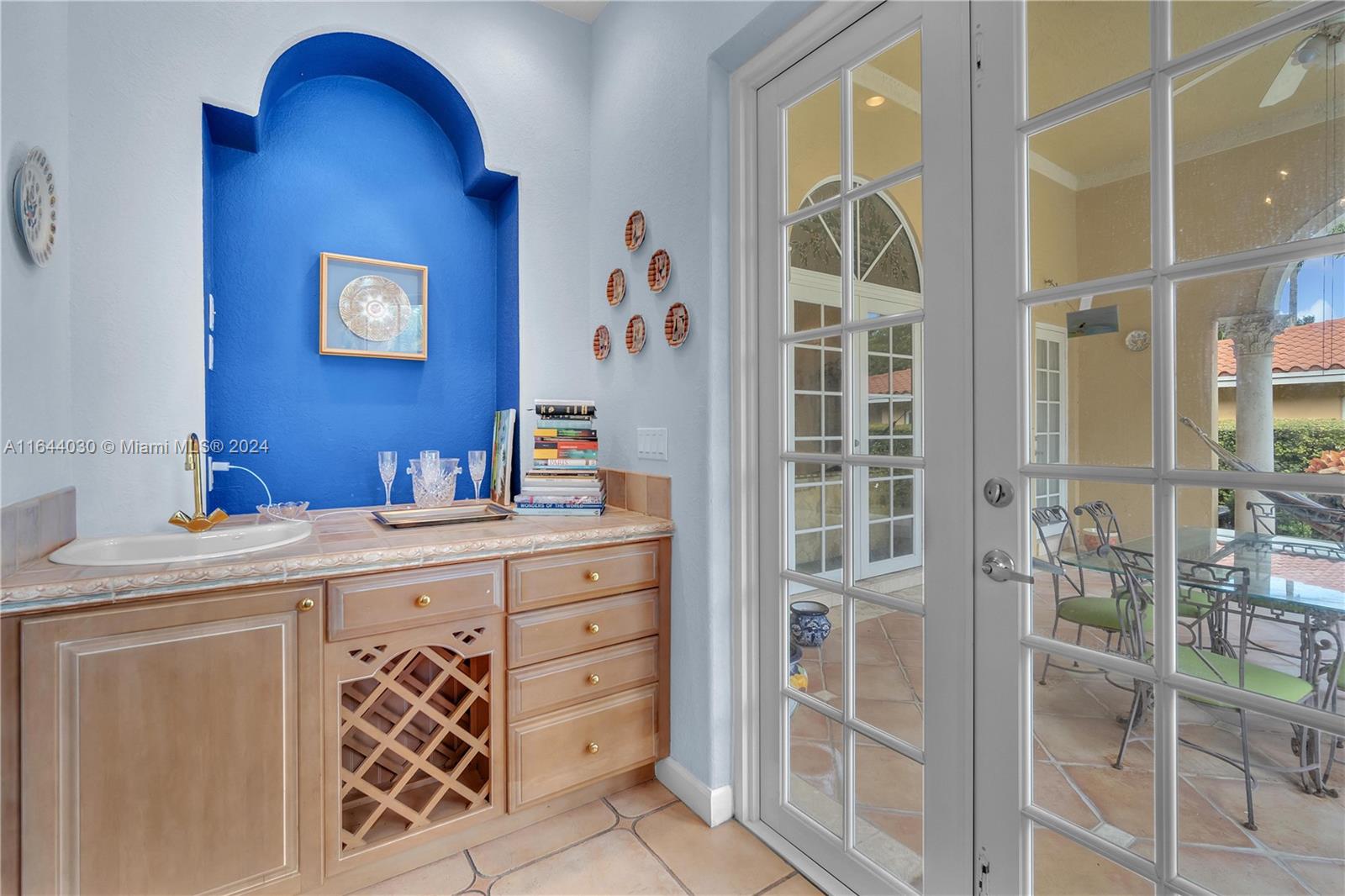 CORAL GABLES SEC E - Residential